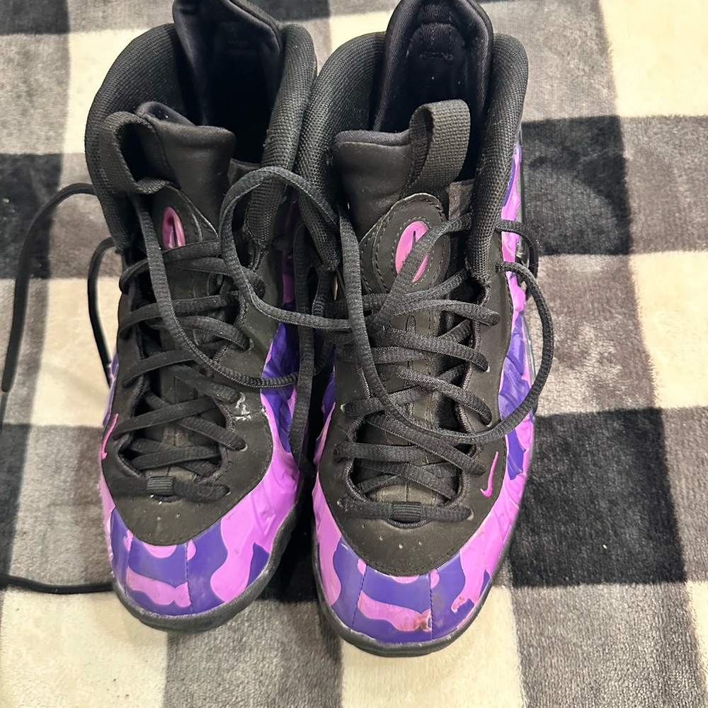 Boys foam shoes